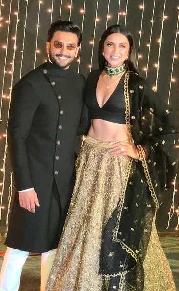 Deepika padukone wedding lehenga Buy Online Saree Salwar Suit Kurti Palazzo  Sharara 28
