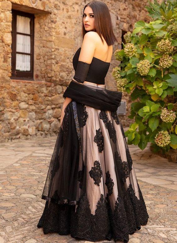 Party Wear Midnight Black Colour Sequence Worked Velvet Designer Lehenga  Choli – Kaleendi