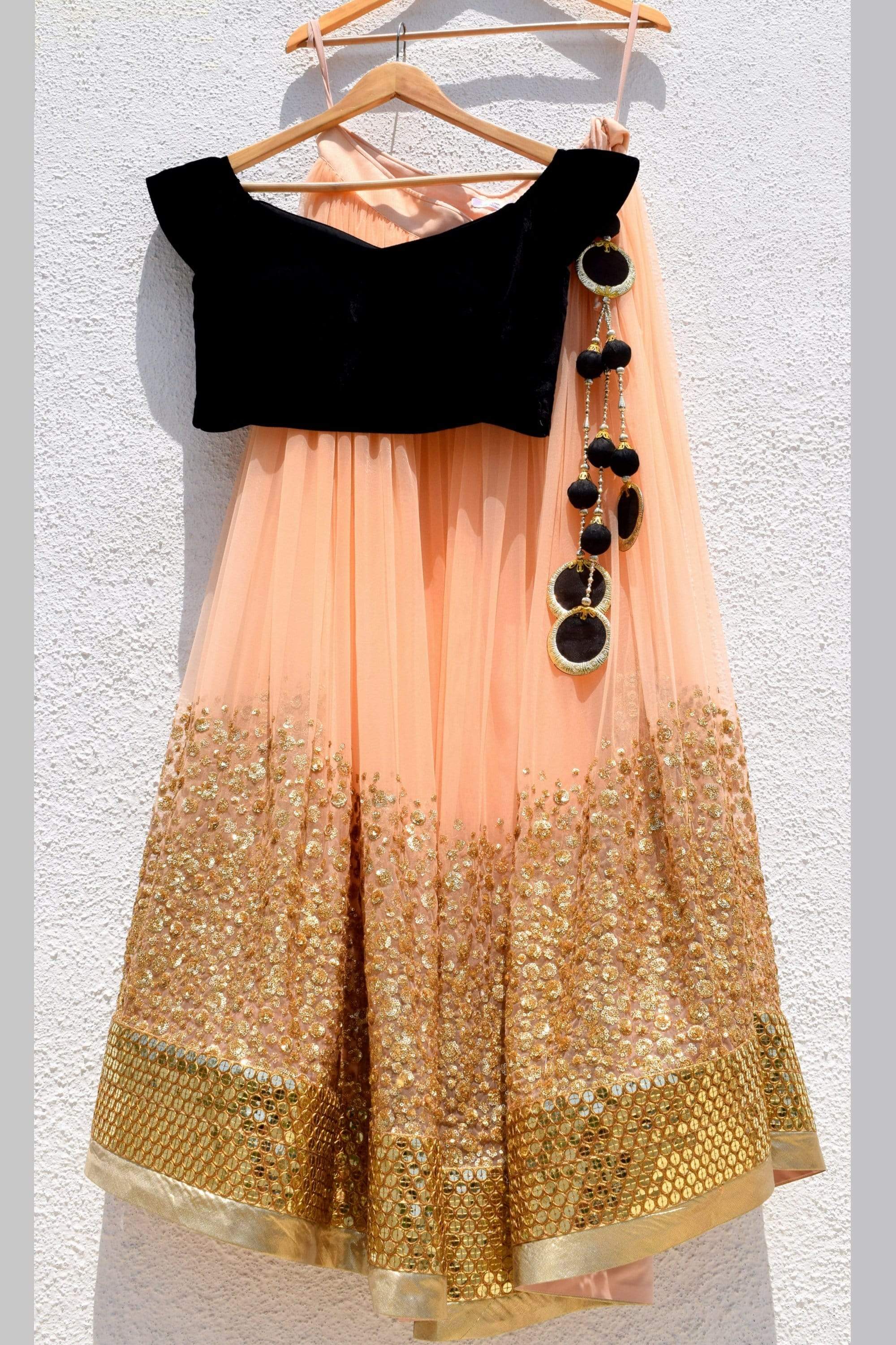 Black Soft Net Embroidered Lehenga With Velvet Blouse Online at Rs 1599 |  Net Lehenga, नेट लहंगा चोली, नेट लेहेंगा चोली - Skyblue Fashion, Surat |  ID: 2850460631455