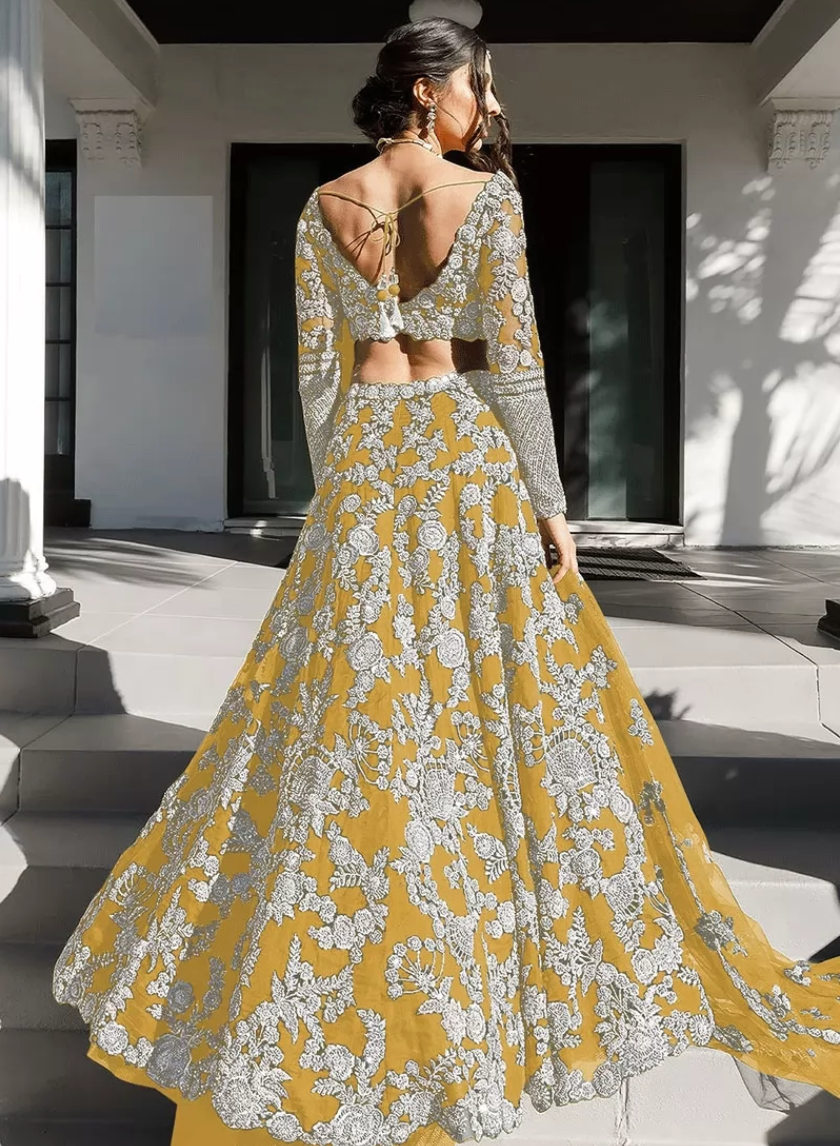 👉Yellow Flower Printed Organza Silk Lehenga Choli 💵 Cash On Delivery  Available ✓ Size Available XS To XXL #Yellow #fashion #kurtis… | Instagram