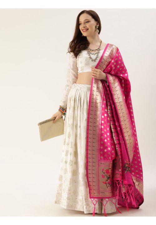 Navratri Special Lehenga Choli Traditional Ghaghra Choli White Lehenga With  Pink Foil Mirror Work Blouse Dupatta Garba Special Outfit - Etsy